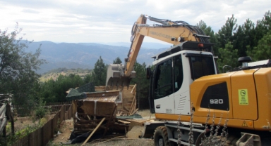 Osmangazi’de kaçak yapılara geçit yok