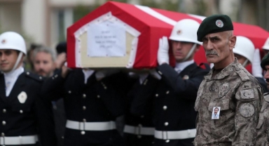 Şehit polis memuru için tören düzenlendi