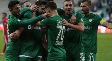TFF 2. Lig: Bursaspor: 2 - Tarsus İdman Yurdu: 2