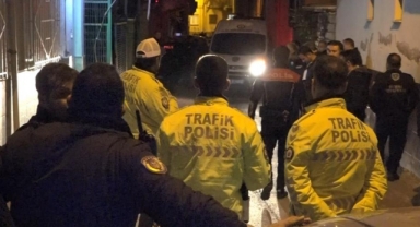 Tırmandığı balkondan düşen polis memuru şehit oldu