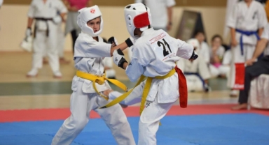 Yıldırım'da karate rüzgarı