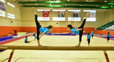 Yıldırım'da kış spor okullarına yoğun ilgi