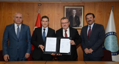 7500 üniversite çalışanı 30'ar bin lira promosyon alacak