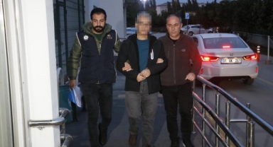 Adana merkezli 7 ilde FETÖ operasyonu