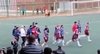 Amatör maçta bir polis ile bir futbolcu yaralandı