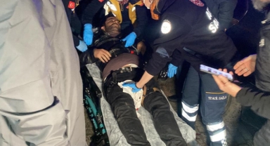 Araç ile geldiler, silahla vurarak kaçtılar
