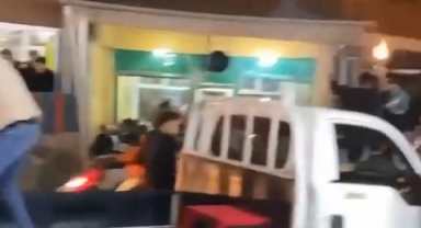 Asker uğurlamasında peş peşe ateşlediler