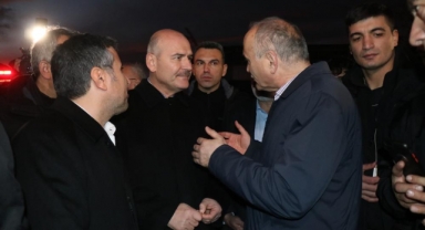 Bakan Soylu deprem bölgesinde