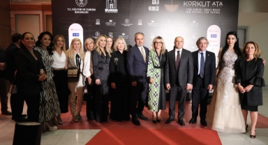 Bursa'da ‘Özbek Sinema Günü’ coşkusu