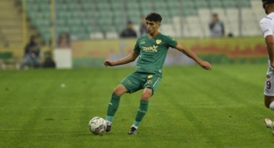Bursaspor’a Samet Bozkurt’dan üzücü haber