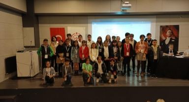 Çocuk Meclisinin yeni başkanı Özlem Yılmaz