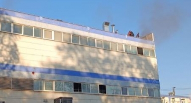 Gürsu'da Sanayi bölgesinde bir fabrikada yangın çıktı