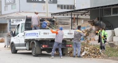 İnegöl Belediyesi’nden sanayide detaylı temizlik
