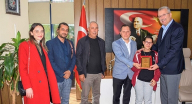 Karacabey’de eğitime tam destek