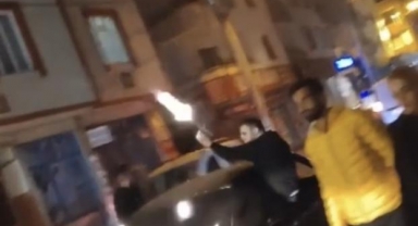 Maganda havaya defalarca ateş açtı
