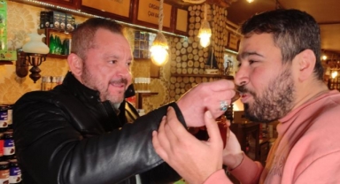 Öksürüğü geçmeyen soluğu aktarda alıyor