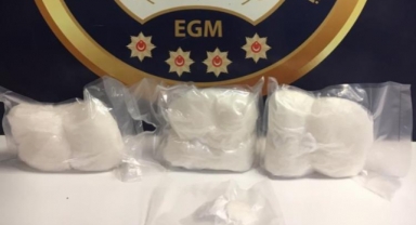 Oto farına gizlenmiş uyuşturucu ele geçirildi