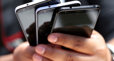 Telefon fiyatına harç ücreti!