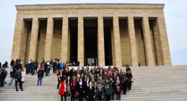 Bursa Kız Lisesi Mezunları Derneği'nden Ankara çıkarması