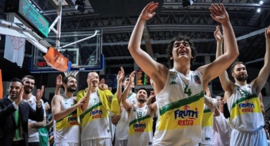 Frutti Extra Bursaspor:96- Manisa BB:85