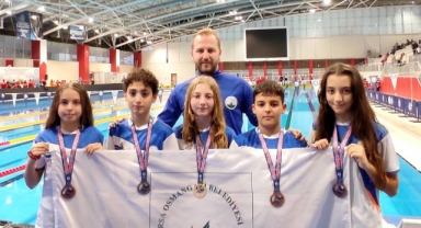 Osmangazili Kulaçlar Madalyaya Doymuyor