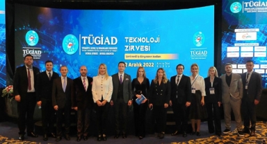 Teknoloji Zirvesi iş dünyasından büyük ilgi gördü