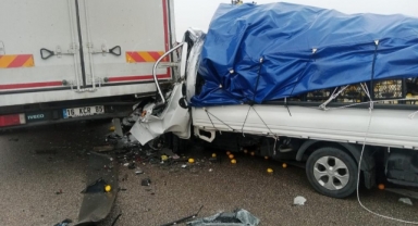 Yoğun sis nedeniyle 9 farklı noktada 22 kaza : 6 yaralı