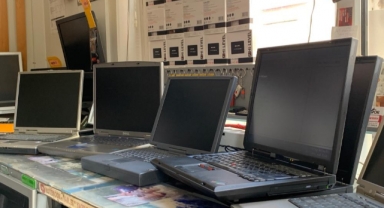 30 yıllık laptoplar farklı sektörlerden talep görüyor