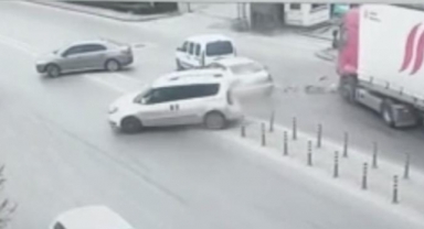 Anayolda dönüş yapmaya çalıştı, kazaya yol açtı