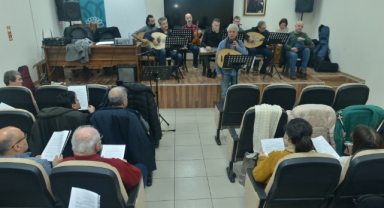 Burada şarkılar iyilik için söyleniyor