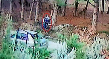 Cinayet anı güvenlik kameralarına yansıdı