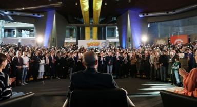 Cumhurbaşkanı Erdoğan Bursa'da gençlerle buluştu