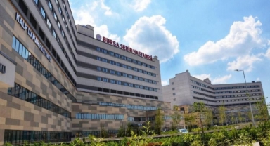 Gemi yangınında yaralanan 2 Mısırlı, Bursa Şehir Hastanesinde şifa buldu