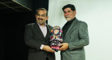 Genç iletişimciler usta gazeteciyi ağırladı