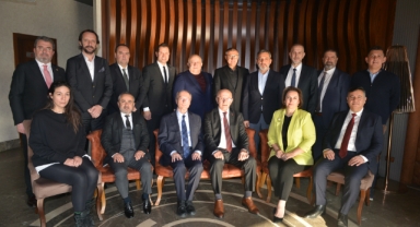 İnşaat sektörüne yön verenler YAPISİAD çatısı altında buluştu