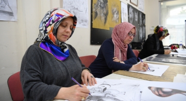 Kursiyerler Usta Ressamlara Taş Çıkartıyor