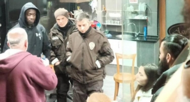 Mbaye Diagne'nin şoförü otomobilini kaçırdı, Diagne fırına sığındı