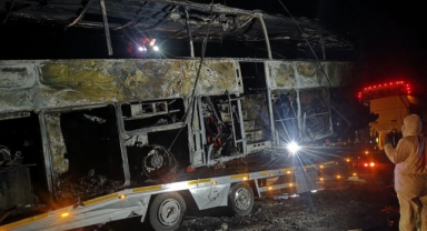 Mersin'deki otobüs kazası: 2'si şehit 3 ölü