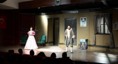 Moliere’in Cimrisi İnegöl’de kahkaha tufanı yaşattı