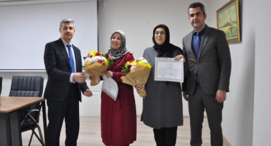 Mustafakemalpaşa’da açık lise mezunları diplomalarını aldı
