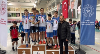 Osmangazili Badmintonculardan Yeni Başarı