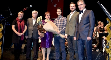 Sevgi ve Kardeşlik korosunda muhteşem konser