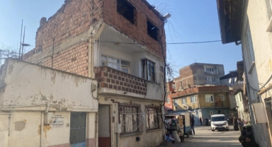 Uzun süre haber alamadılar ,acı gerçeği eve girince gördüler