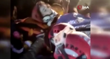 10 yaşındaki Ayça 185 saat sonra kurtarıldı