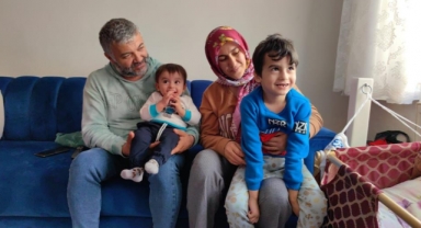 2 yeğenini sahiplendi, kayıp 3. yeğenini her yerde arıyor