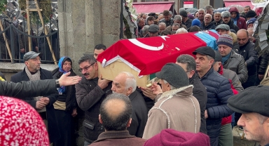 Ahmet Suat Özyazıcı son yolculuğuna uğurlandı