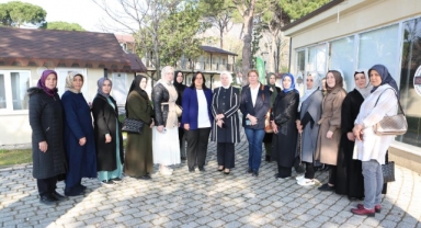 AK Kadınlar’dan ‘Sıcak sofralar tekrar kurulsun’ kampanyası