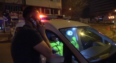 Alkollü sürücü uygulama noktasından böyle kaçtı