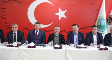 Bakan Nebati'den deprem fırsatçılarına tepki