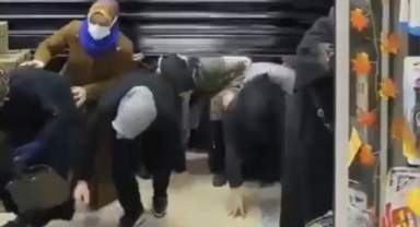 Bursa'da alışveriş çılgınlığı